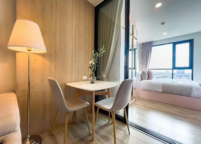 Near Bts Bearing L Rooftop Pool And Gym Apartment *