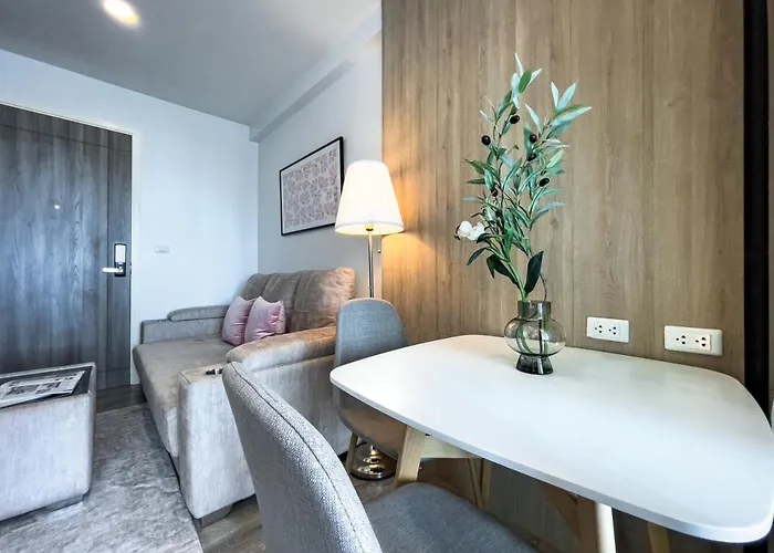 Near Bts Bearing L Rooftop Pool And Gym Apartment Bangkok
