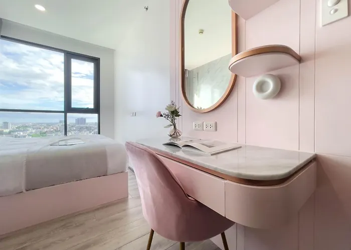 Apartment Near Bts Bearing L Rooftop Pool And Gym