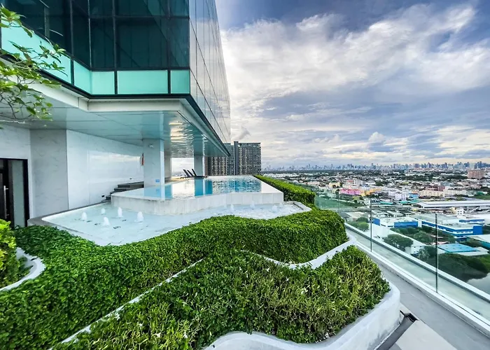 Apartment Near Bts Bearing L Rooftop Pool And Gym *